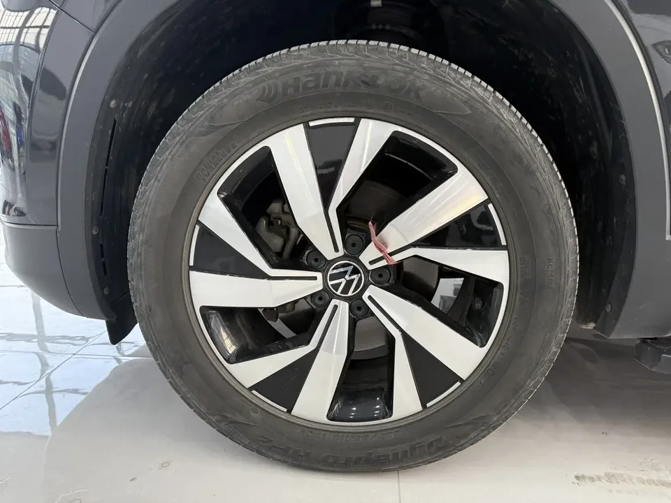 Volkswagen Tayron Tanyue 2022 280TSI 2WD Luxury Smart Edition 2022 — миниатюра 4