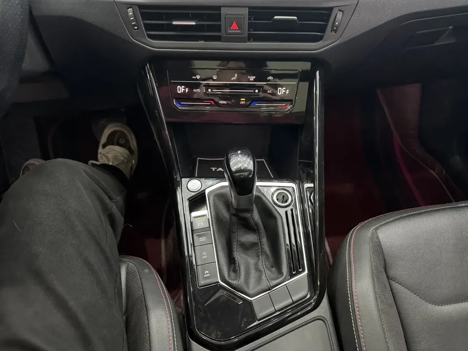 Volkswagen Tayron Tanyue 2022 280TSI 2WD Luxury Smart Edition 2022 — миниатюра 5