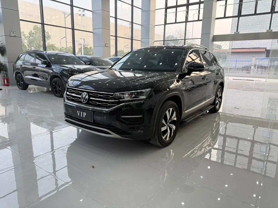 Volkswagen Tayron Tanyue 2022 280TSI 2WD Luxury Smart Edition 2022 — фото 1, купить с доставкой в Москву