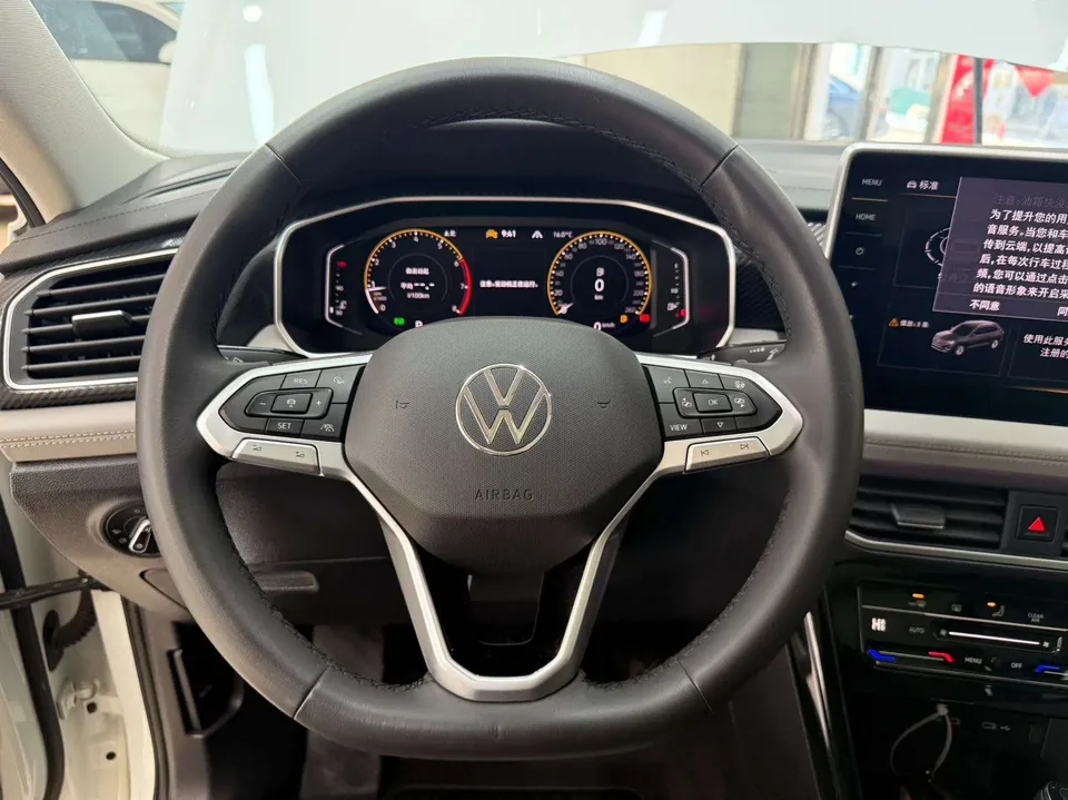 Volkswagen Tayron Tanyue 2023 280TSI 2WD Luxury Plus Advanced Edition 2023 — миниатюра 4