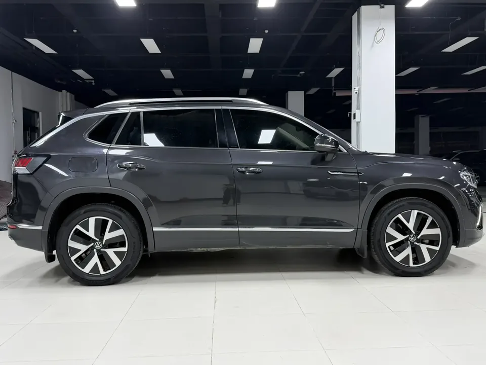 Volkswagen Tayron Tanyue 2023 280TSI 2WD Luxury Plus Advanced Edition 2022 — миниатюра 5
