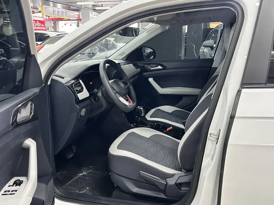 Volkswagen Tharu Tuyue 2025 New 1.5L Sharp Edition 2024 — миниатюра 3