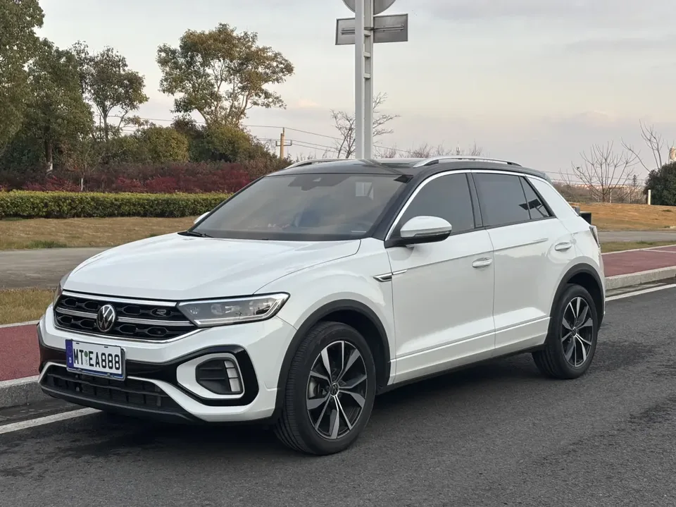Volkswagen T-Roc 2023