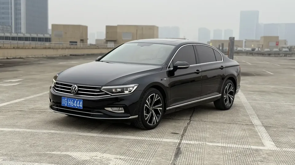 Volkswagen Magotan 2022