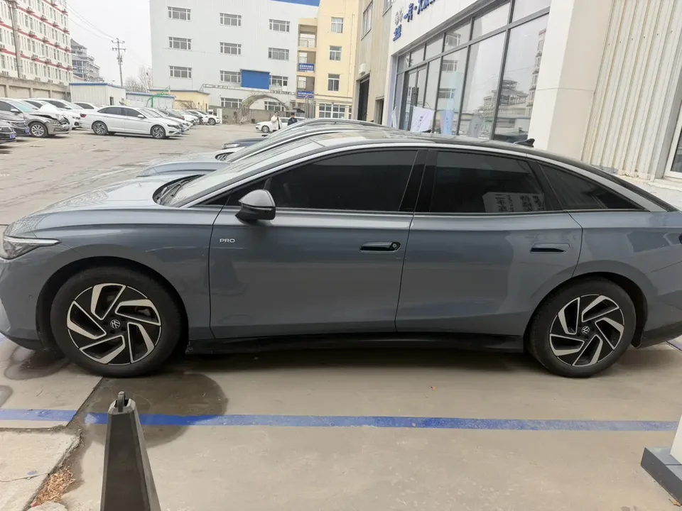 Volkswagen ID.7 VIZZION ID.7 VIZZION 2024 PRO Edition 2024 — миниатюра 4
