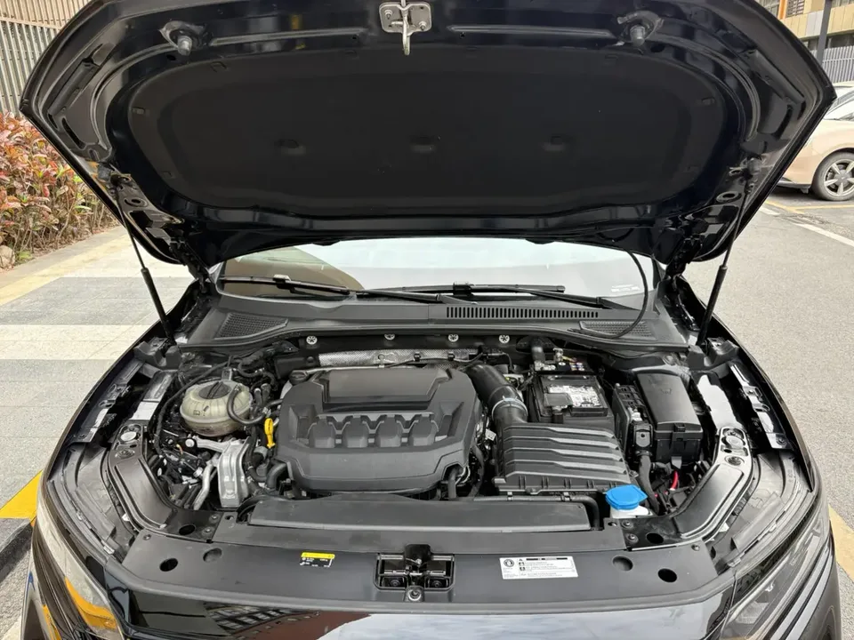 Volkswagen Passat Passat 2024 380TSI Starry Sky Deluxe Edition 2024 — миниатюра 3