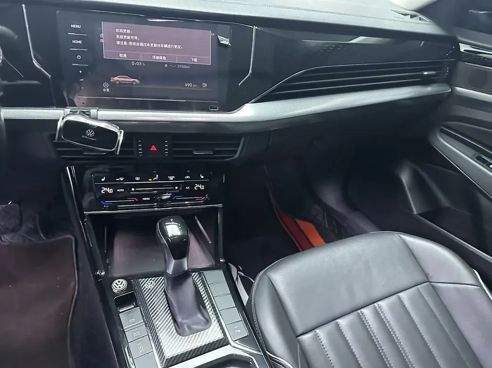 Volkswagen Passat Passat 2023 330TSI Elite Edition 2023 — миниатюра 3