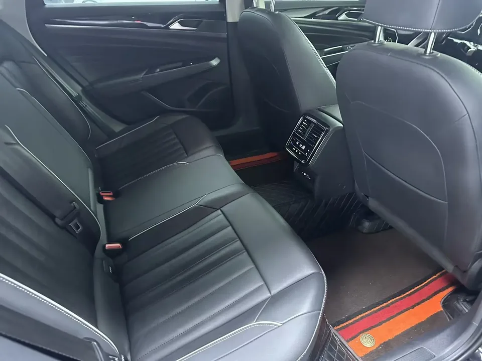 Volkswagen Passat Passat 2023 330TSI Elite Edition 2023 — миниатюра 5