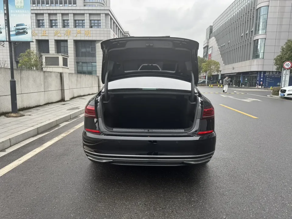 Volkswagen Passat Passat 2023 330TSI Elite Edition 2023 — миниатюра 2
