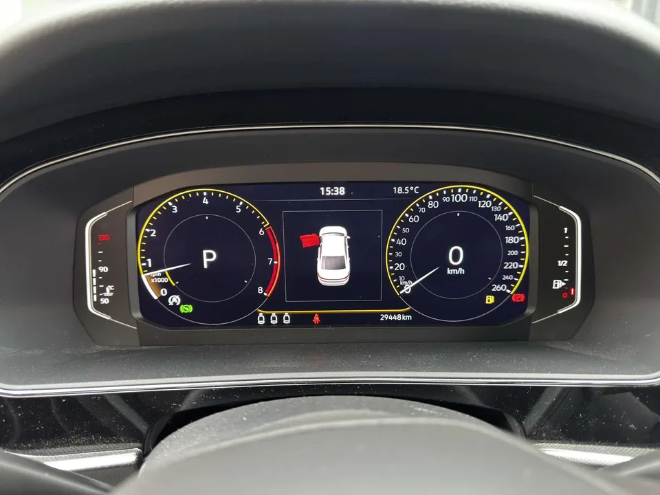 Volkswagen Passat facelift 380TSI luxury version 2024 — миниатюра 4