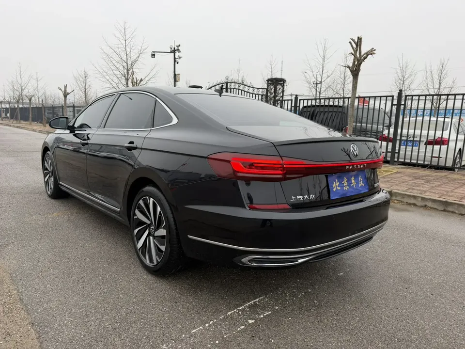 Volkswagen Passat Passat 2024 330TSI Elite Edition 2024 — миниатюра 2