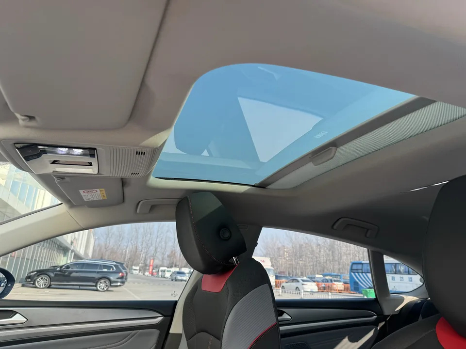 Volkswagen Lamando Lingdu Lingdu L 280TSI DSG Cool Edition 2022 — миниатюра 4
