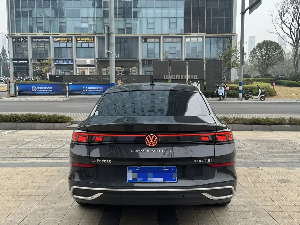 Volkswagen Lamando 2024 Lingdu Lingdu L 280TSI DSG Cool Edition 2024 — миниатюра 2