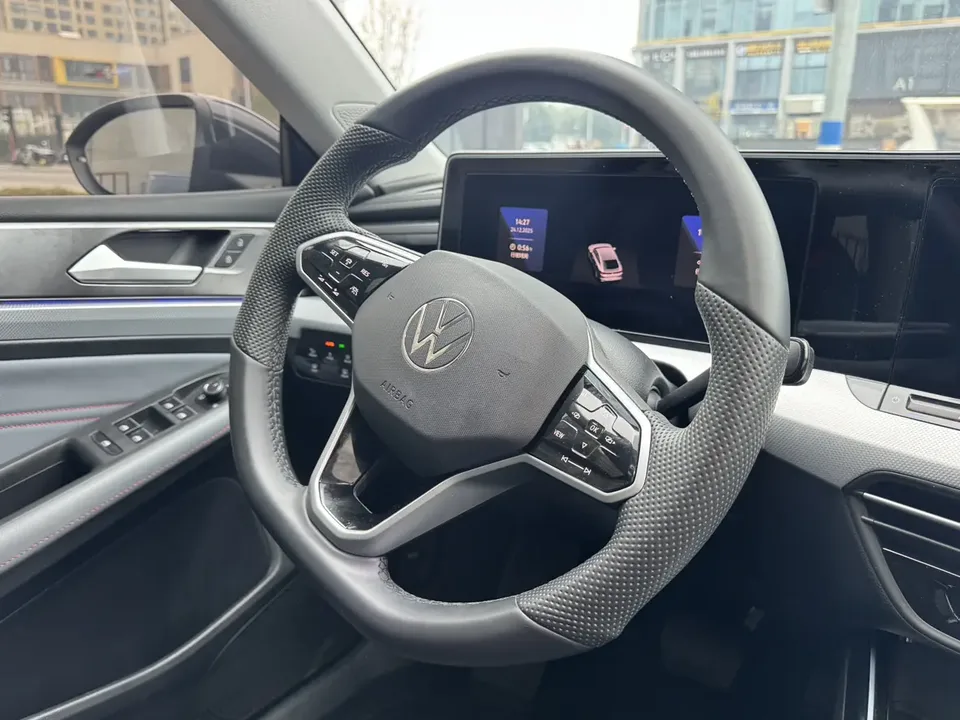 Volkswagen Lamando 2024 Lingdu Lingdu L 280TSI DSG Cool Edition 2024 — миниатюра 3