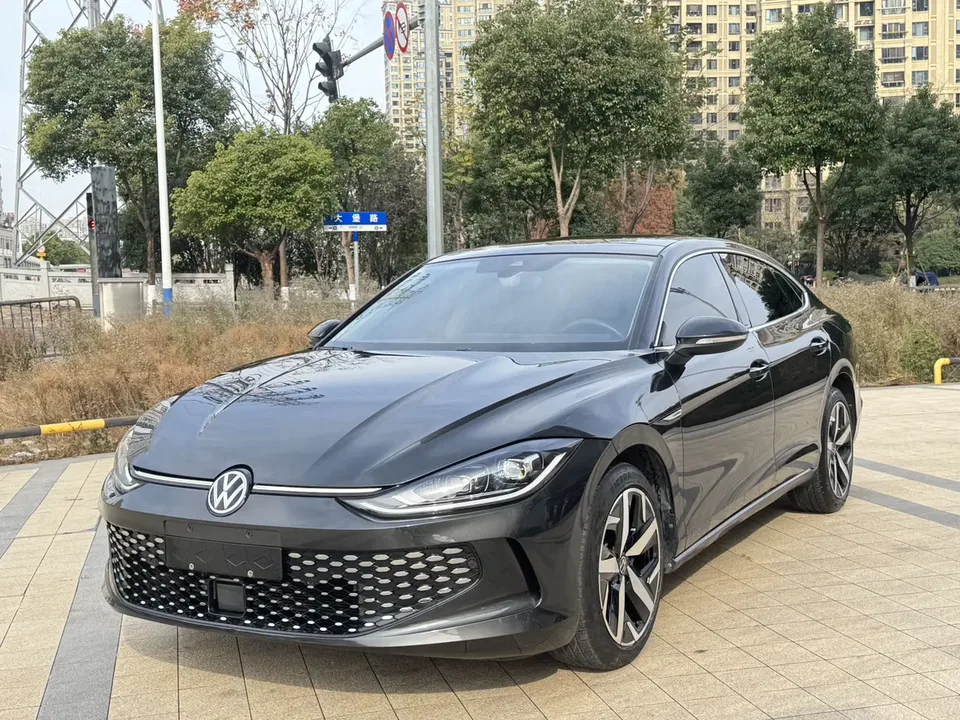 Volkswagen Lamando 2024 Lingdu Lingdu L 280TSI DSG Cool Edition 2024 — фото 1, купить с доставкой в Москву