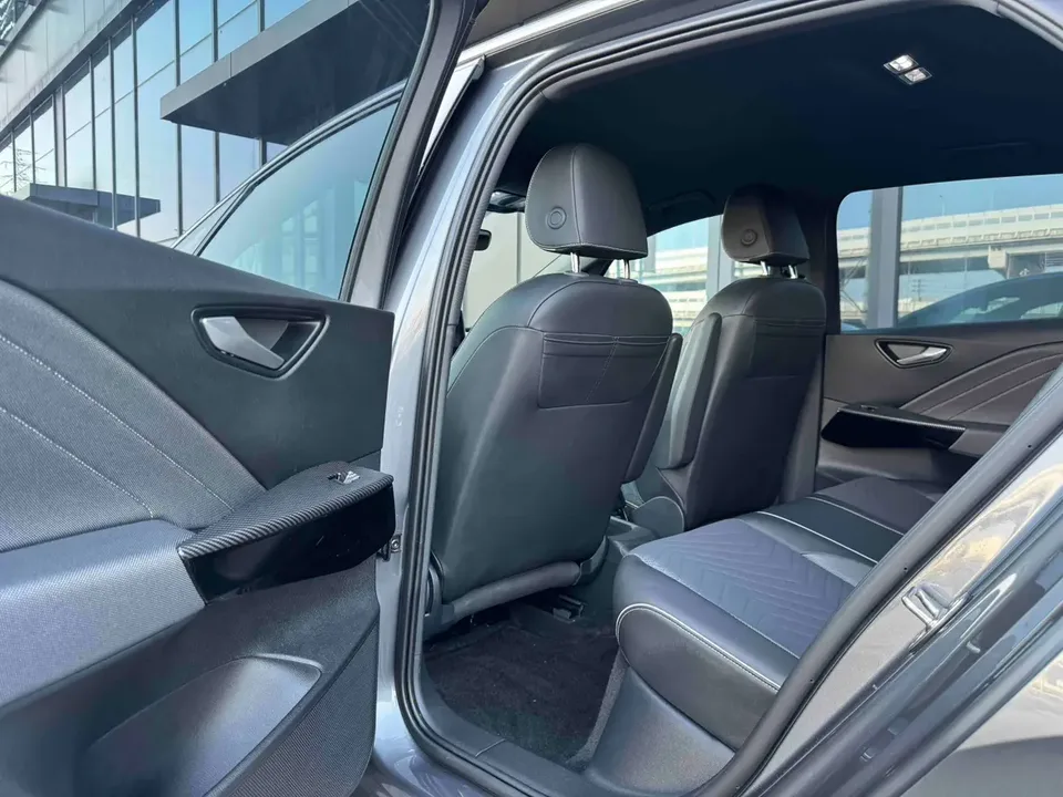 Volkswagen ID.3 Pure Smart Edition 2024 — миниатюра 5