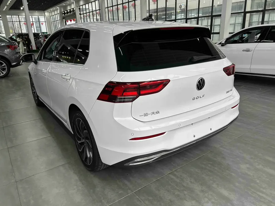 Volkswagen Golf facelift 280TSI DSG Pro 2024 — миниатюра 2