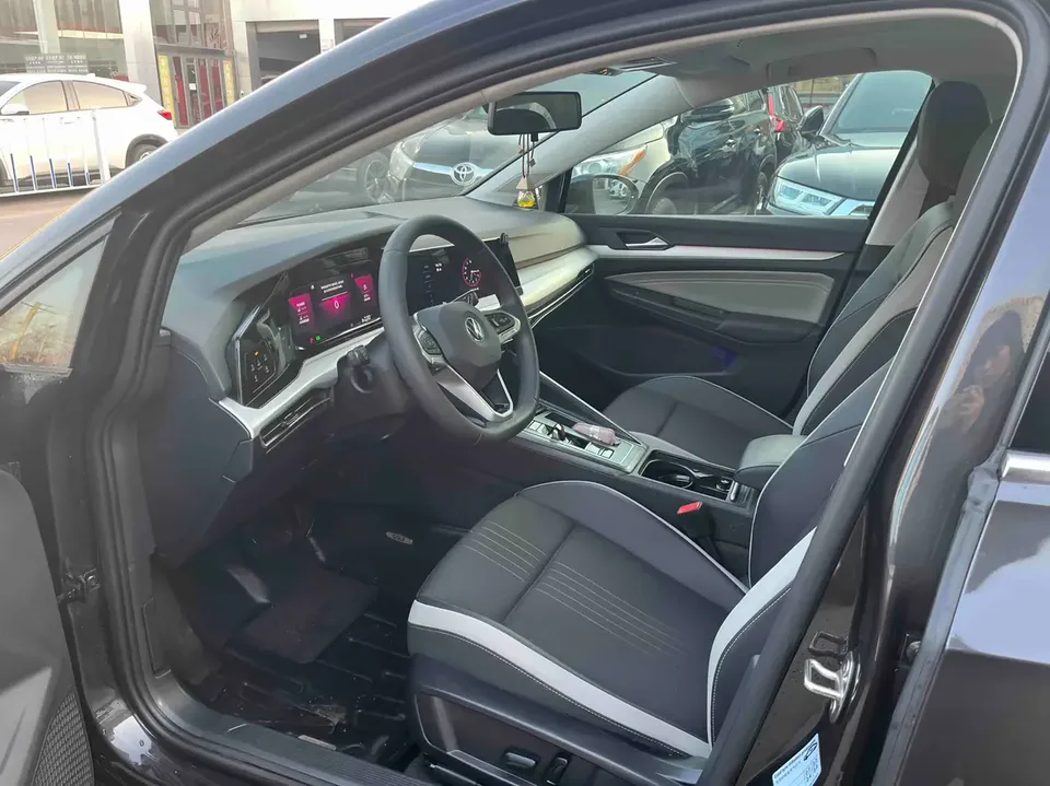 Volkswagen Golf Golf 2023 280TSI DSG Pro 2023 — миниатюра 3