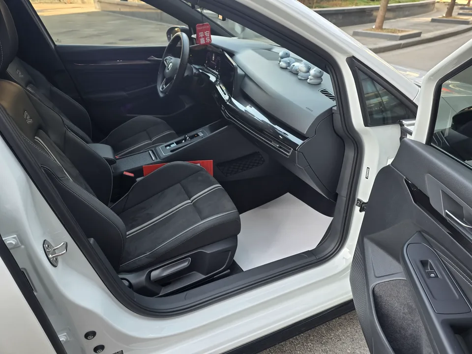 Volkswagen Golf Golf 2023 280TSI DSG Pro 2023 — миниатюра 4