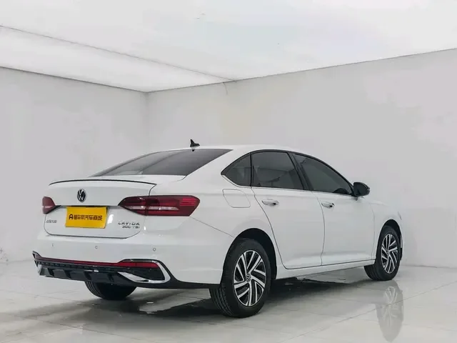 Volkswagen Lavida Lavida 2024 300TSI DSG Starry Sky Leading Edition 2024 — миниатюра 2