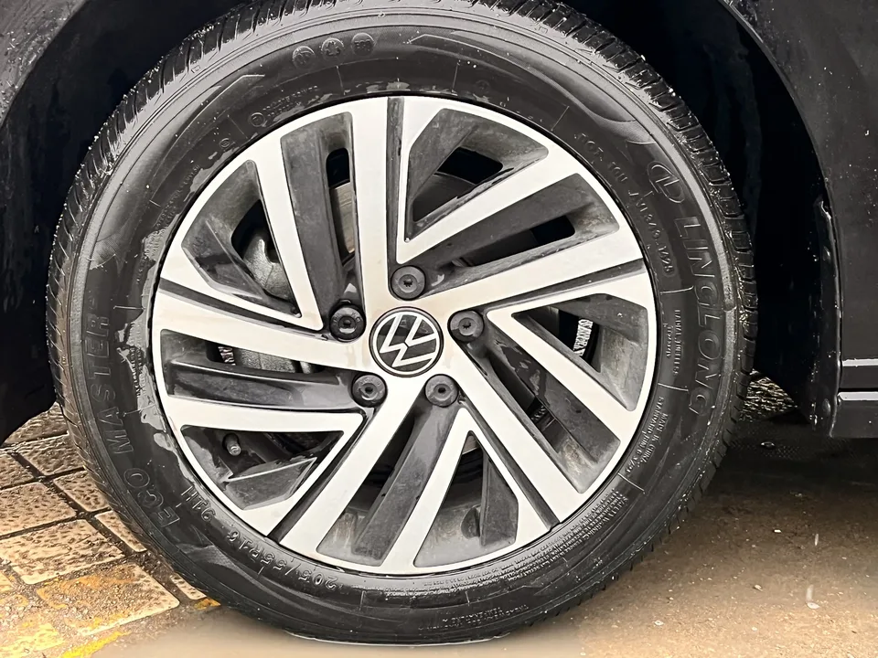 Volkswagen Lavida Lavida 2024 300TSI DSG Starry Sky Leading Edition 2025 — миниатюра 3