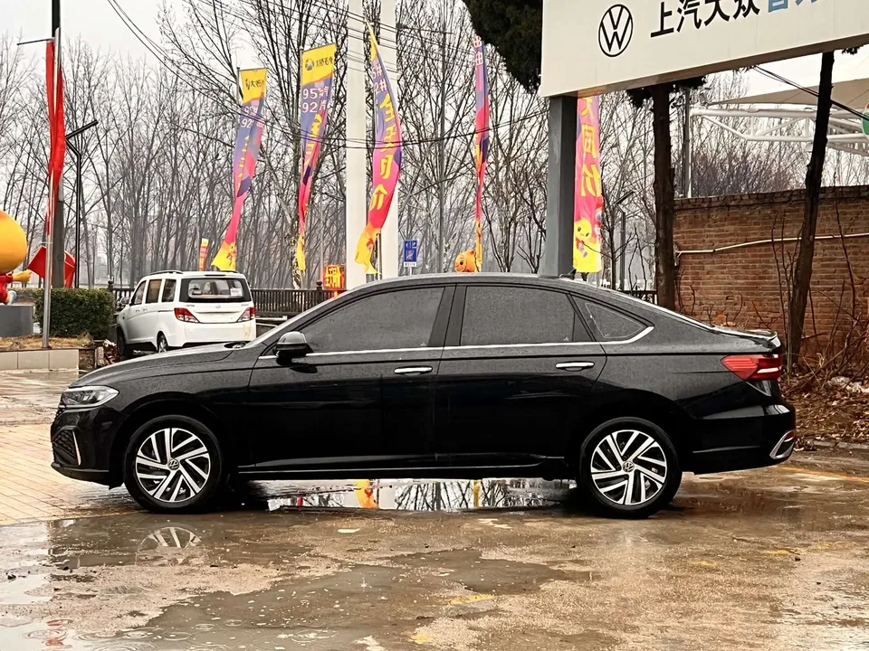 Volkswagen Lavida Lavida 2024 300TSI DSG Starry Sky Leading Edition 2025 — миниатюра 4