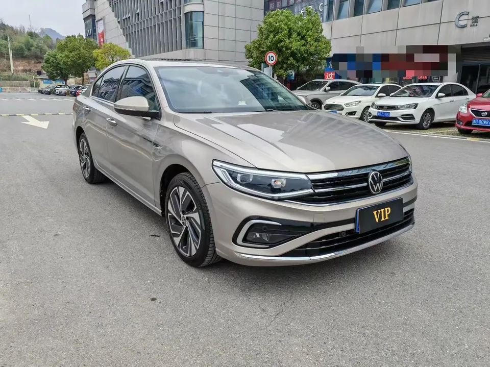 Volkswagen Bora Bora 2024 300TSI DSG Premium Edition 2024 — thumbnail 3