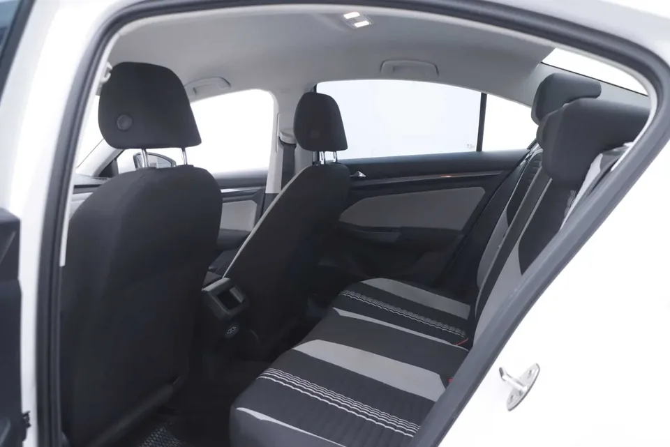 Volkswagen Bora Bora 2024 200TSI DSG Free Travel Edition 2024 — thumbnail 5