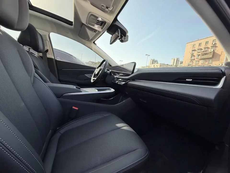 Buick LaCrosse 28T Automatic Premium Edition 2024 — миниатюра 3