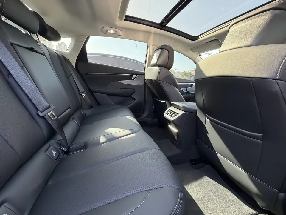 Buick LaCrosse 28T Automatic Premium Edition 2024 — миниатюра 4