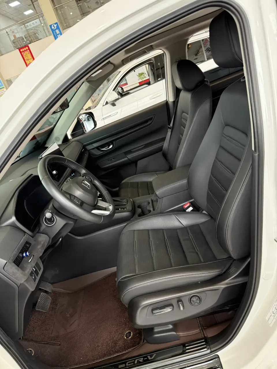 Honda CR-V Honda CR-V 2023 240TURBO CVT 2WD 5-seater version 2023 — миниатюра 5