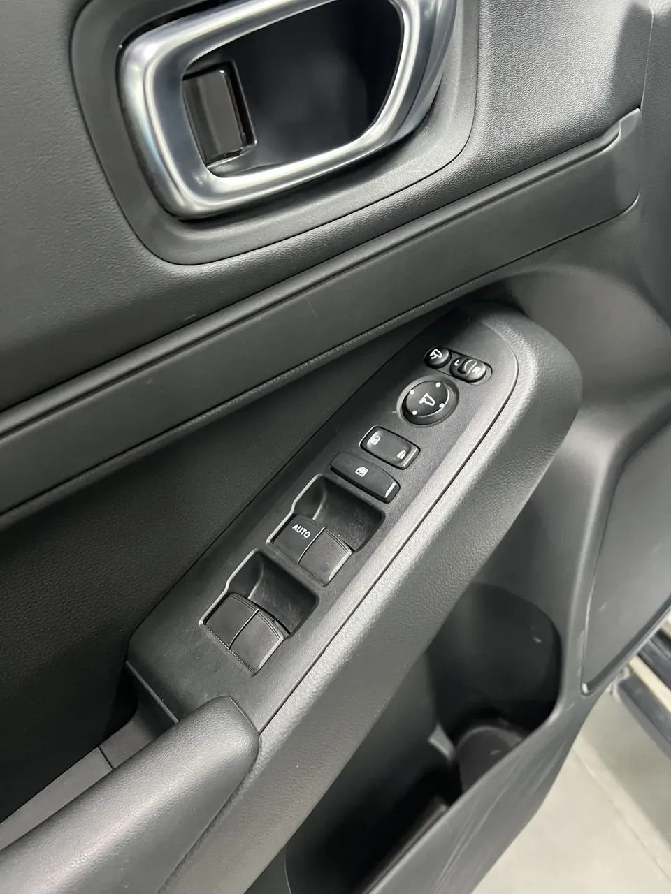 Honda VEZEL Binzhi 2023 1.5L CVT Pioneer Edition 2023 — миниатюра 5