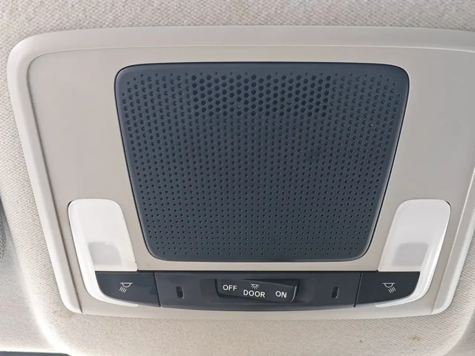 Honda VEZEL Binzhi 2023 1.5L CVT Elite Edition 2023 — миниатюра 3