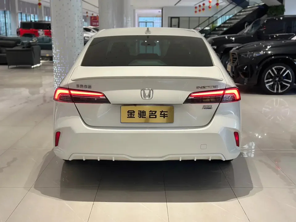 Honda Inspire 260TURBO Exquisite Edition 2024 — миниатюра 2