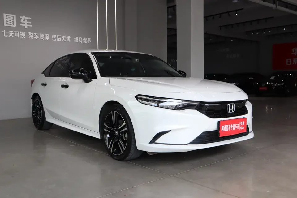 Honda Integra 240TURBO CVT Fantasy NightLuxury Edition 2023 — миниатюра 3