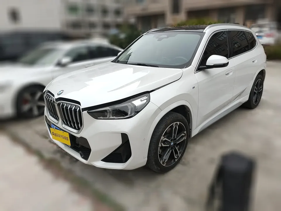 BMW X1 sDrive25Li M Sport Package 2024 — фото 1, купить с доставкой в Москву