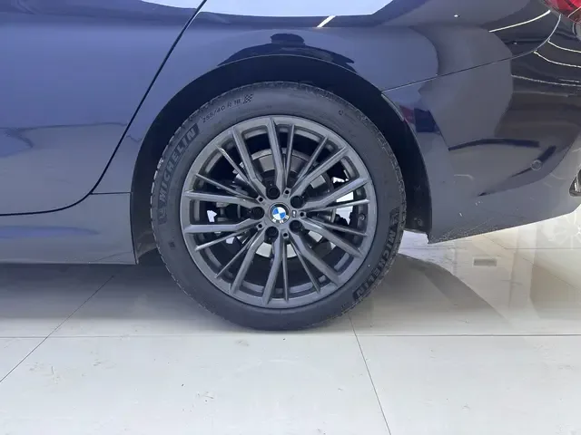 BMW 3 Series BMW 3 Series 2022 Facelifted 325Li M Sport Night Edition 2022 — thumbnail 3