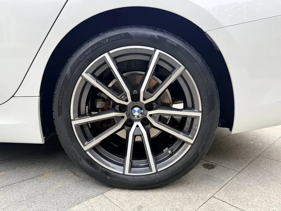 BMW 3 Series BMW 3 Series 2022 320Li M Sport Package 2022 — миниатюра 2