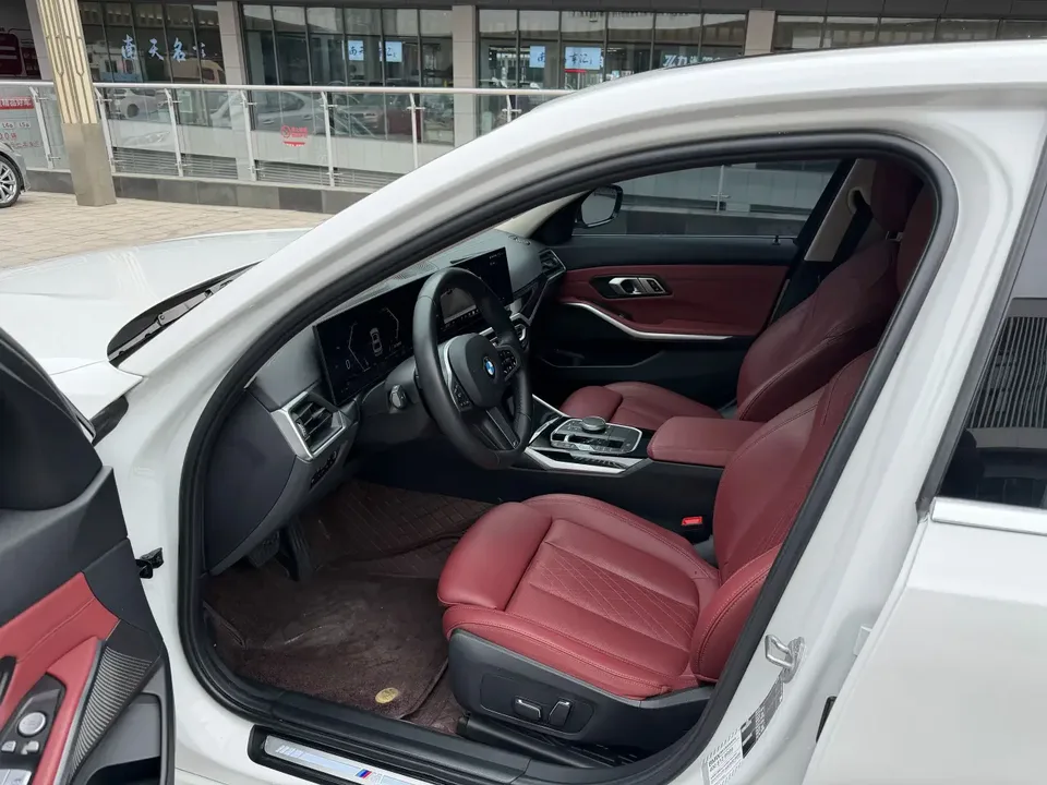BMW 3 Series BMW 3 Series 2023 320Li M Sport Package 2024 — миниатюра 3