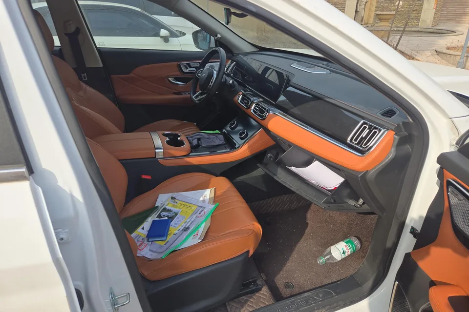 Jietu Shanhai JETOUR SHANHAI L7 1.5TD DHT ULTRA 2025 — миниатюра 3