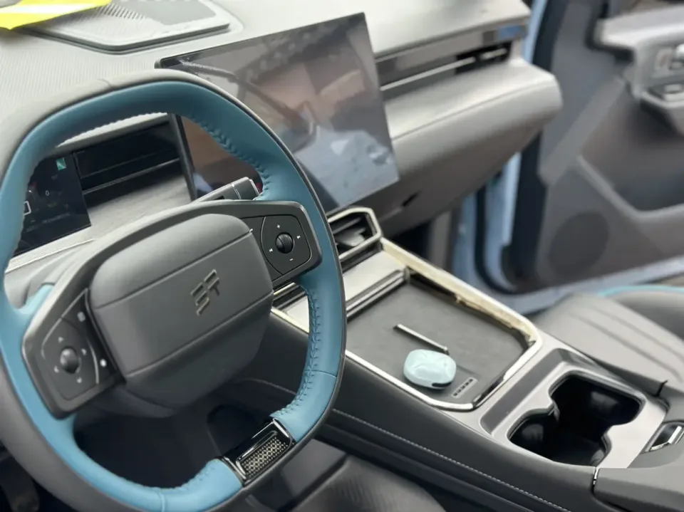Jietu Shanhai JETOUR SHANHAI L6 1.5TD DHT MAX 2025 — миниатюра 5