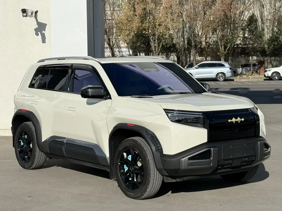 BYD Leopard Titanium 3 501KM Rear-wheel Drive Intelligent Driving Max Edition 2025 — миниатюра 3