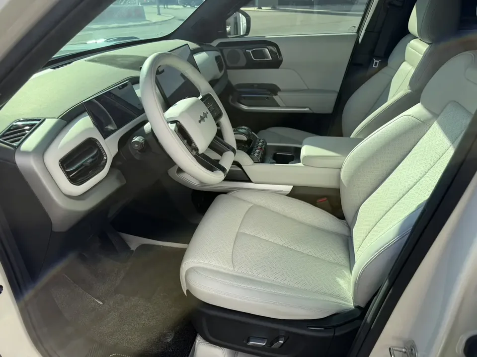 BYD Leopard Titanium 3 501KM Rear-wheel Drive Intelligent Driving Max Edition 2025 — миниатюра 5