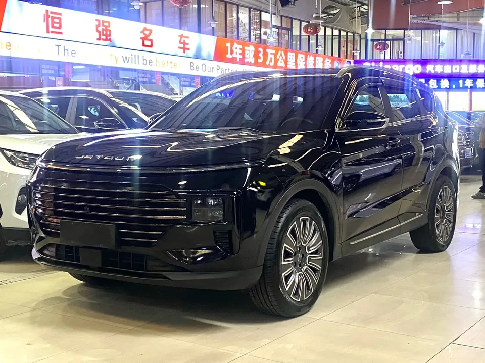 Jetour Jietu X70 PLUS JETOUR X70 PLUS 2025 1.5T 6DCT Elite 7-seater 2024 — фото 1, купить с доставкой в Москву