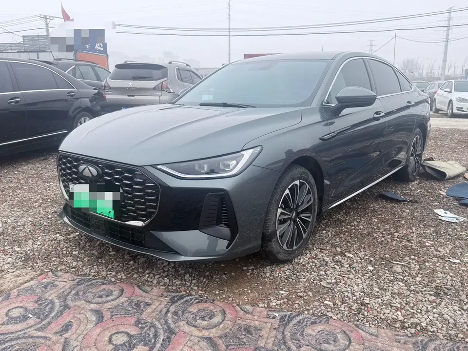 Chery Fengyun A8L 2025