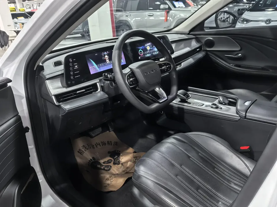 Chery Fengyun A8 127 Zhufeng Edition 2025 — миниатюра 5