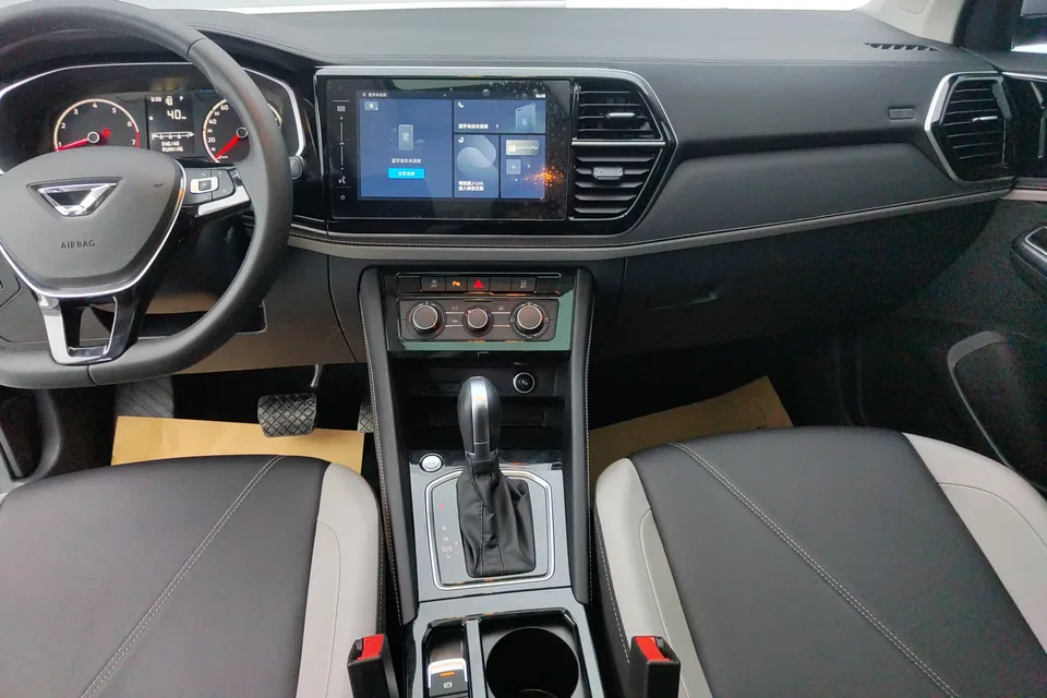 Jetta VS5 280TSI Automatic Enjoy Edition 2025 — миниатюра 3