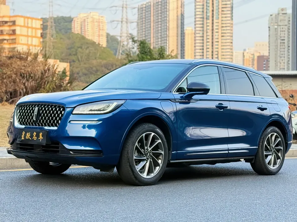Lincoln Adventurer PHEV 2022