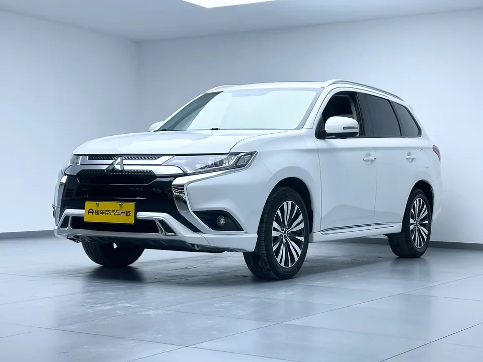 Mitsubishi Outlander 2022