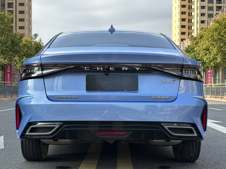 Chery Arrizo 8 1.6TGDI DCT Elegant 2022 — миниатюра 2